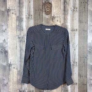 Equipment Femme Round Neck Button Down Blouse in Blue White Stripe Size XS.